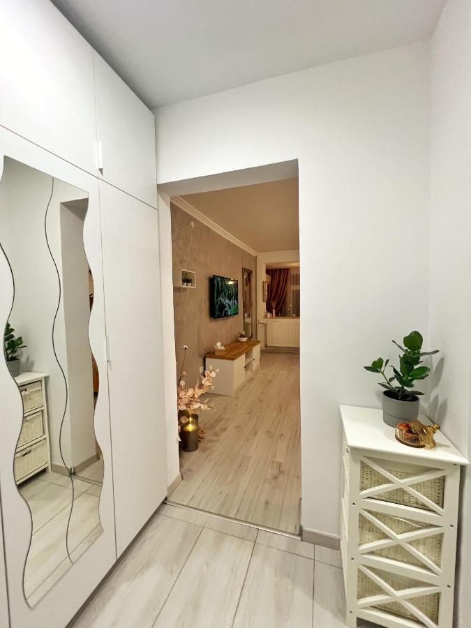 Studio 118 - A Luxury Place,10Min Walk To City Center Timisoara Bagian luar foto