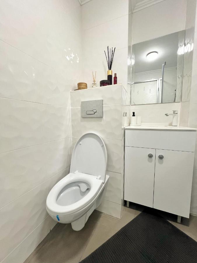 Studio 118 - A Luxury Place,10Min Walk To City Center Timisoara Bagian luar foto